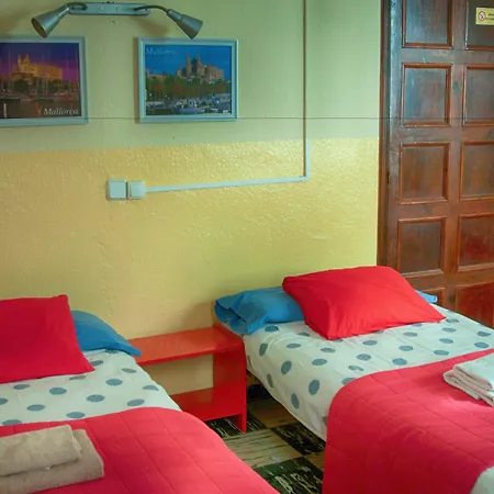 בית הארחה Atlanta *