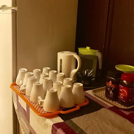 בית הארחה Atlanta אל ארנל