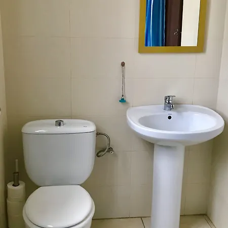 亚特兰大旅馆 招待所 埃尔阿雷纳尔