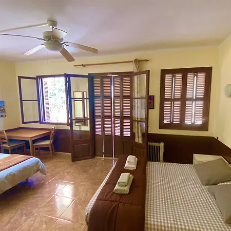 Πανσιόν Atlanta *