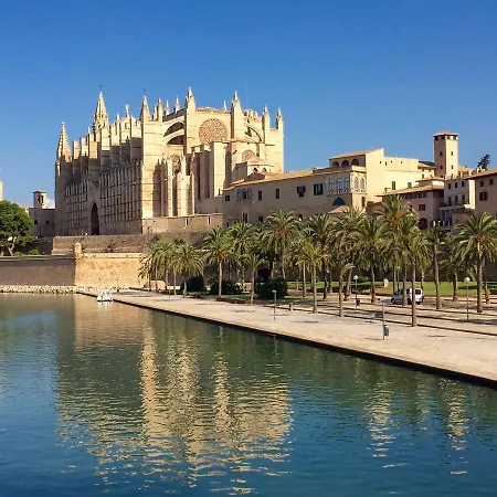 亚特兰大旅馆 招待所